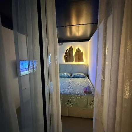 Pine Oasis Apartman Zavidovici